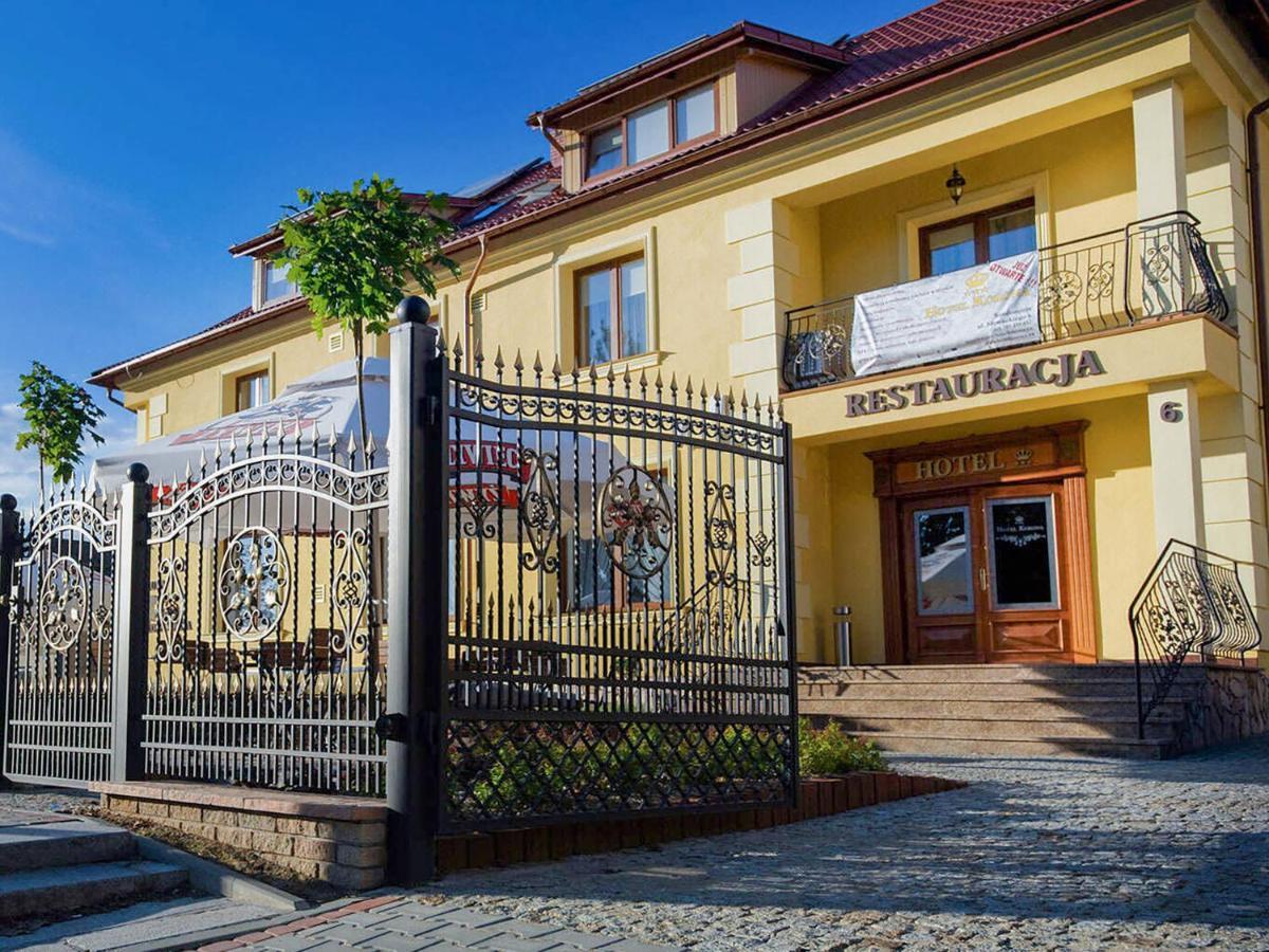 Hotel Korona Сандомир Екстериор снимка
