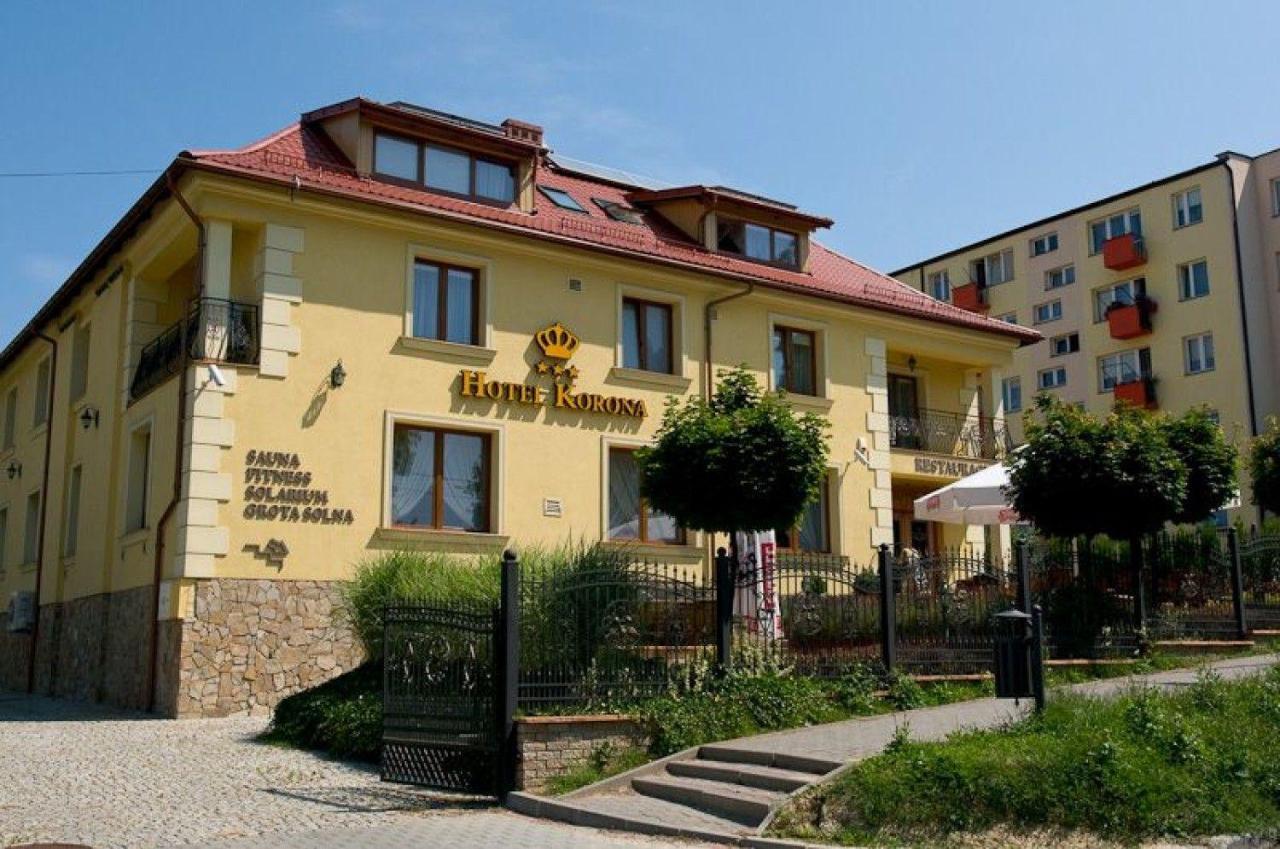 Hotel Korona Сандомир Екстериор снимка
